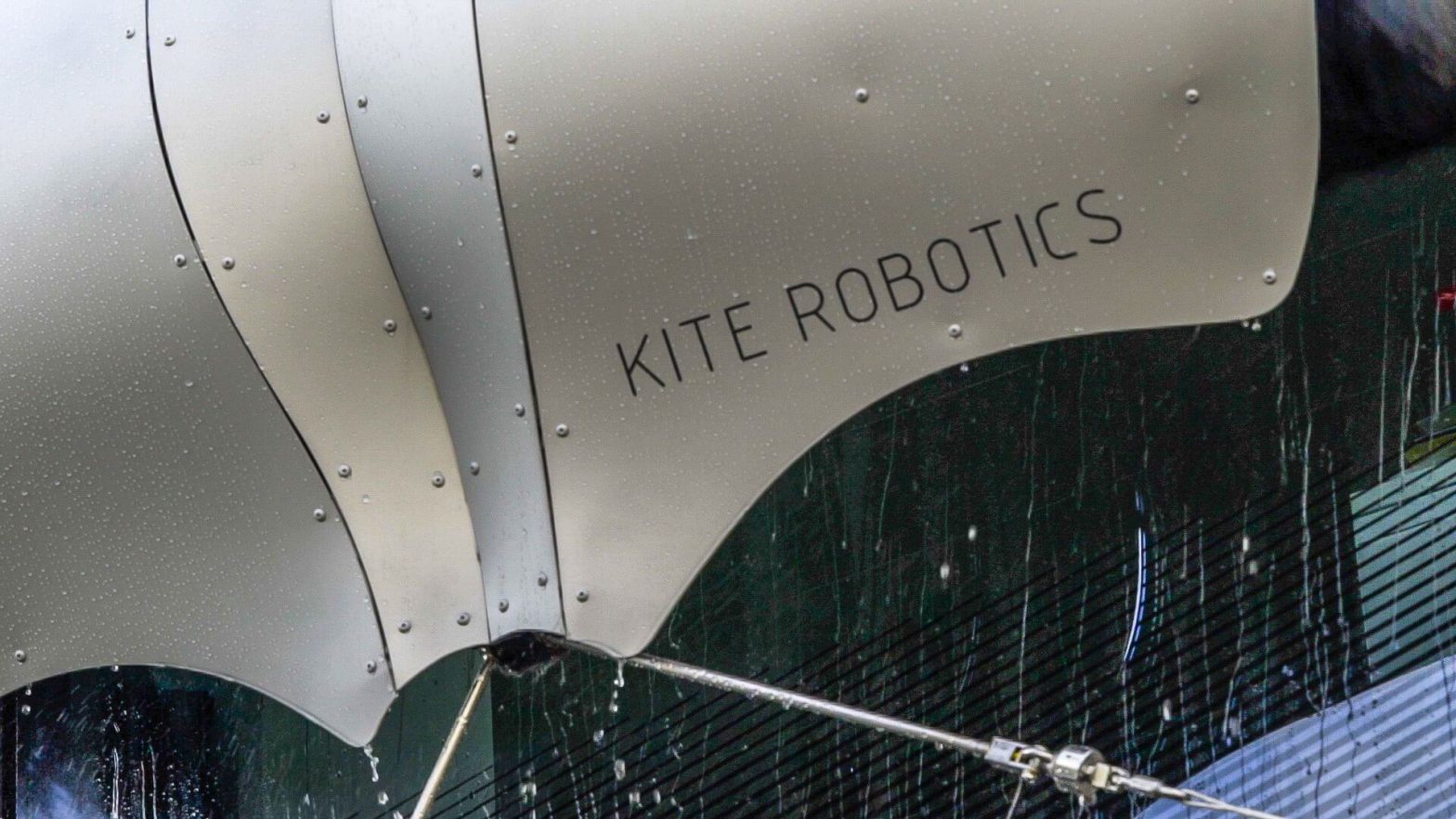 Technologie voor slimme en efficiënte gevelonderhoudsinstallaties - Kite Robotics